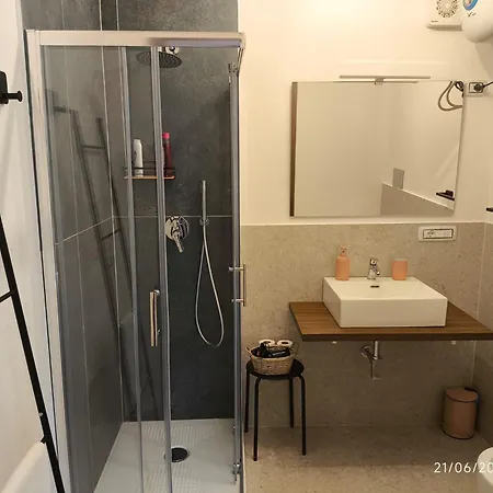 فندق مبيت وإفطار Duomo Rent & Flat 2*