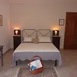 Duomo Rent & Flat Nocleg ze śniadaniem 3*